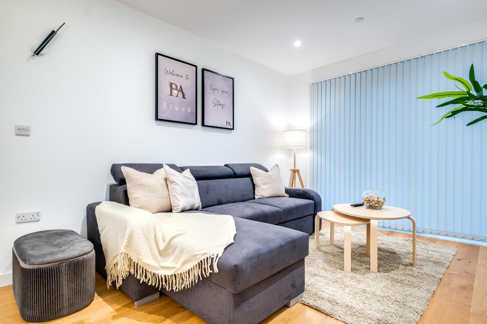 Pluxa Creme Opulence 5 Star Beautiful High End Apartment In Birmingham City Centre ภายนอก รูปภาพ